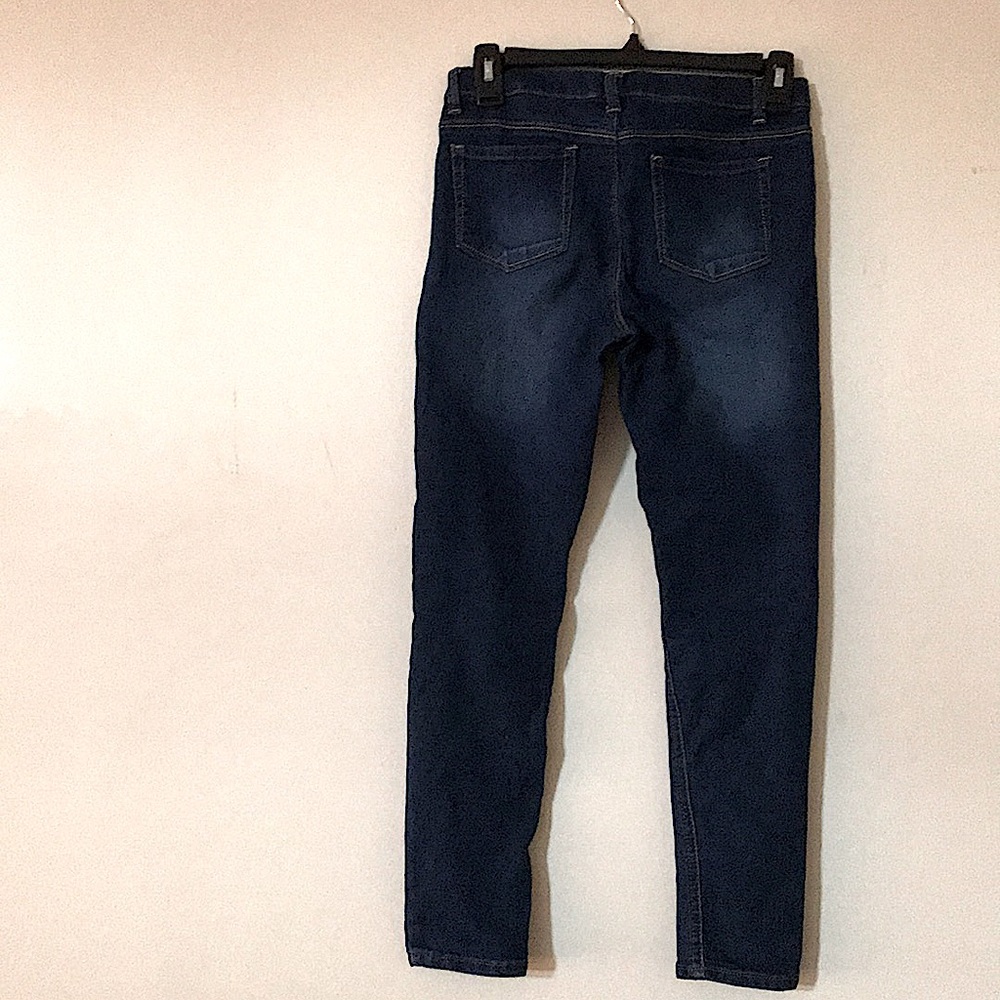 Jeans - Picture 2 of 3